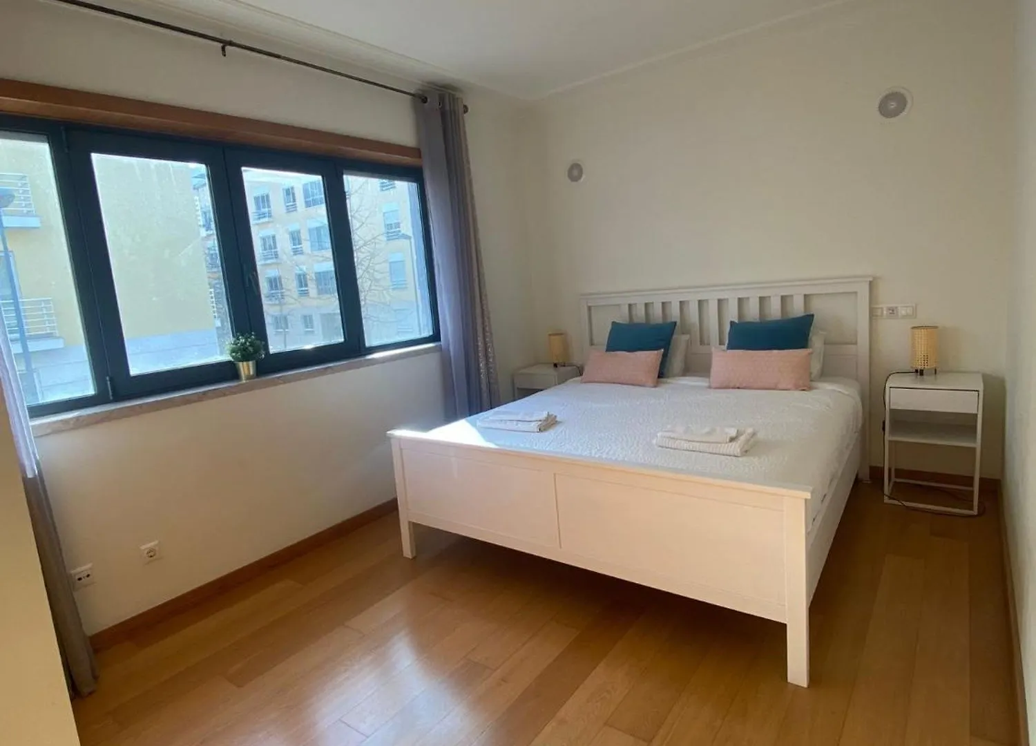 Bom dia Parque Nações LisboaZ Apartamento 0*, Lisboa