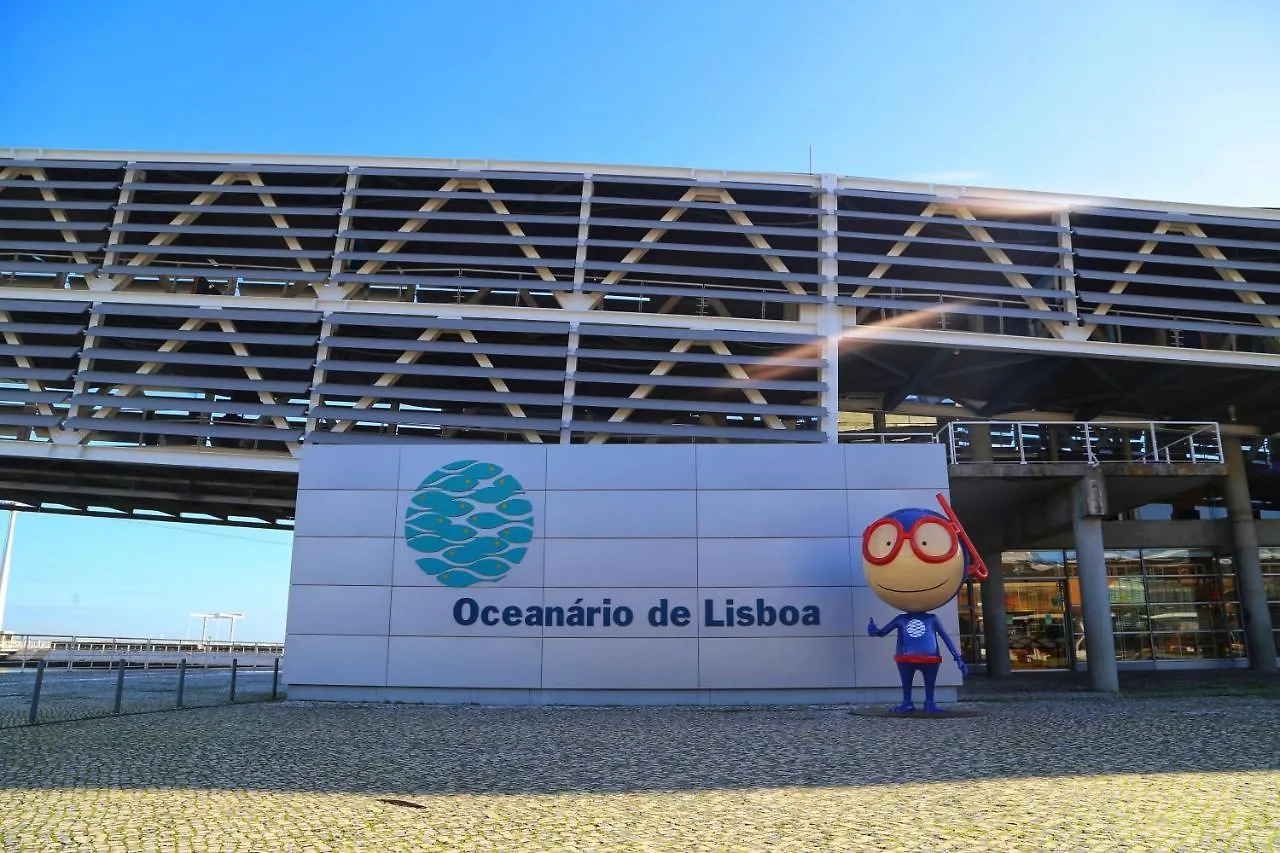 Bom Dia Parque Nacoes Lisboaz Apartment 0*, Lisbon